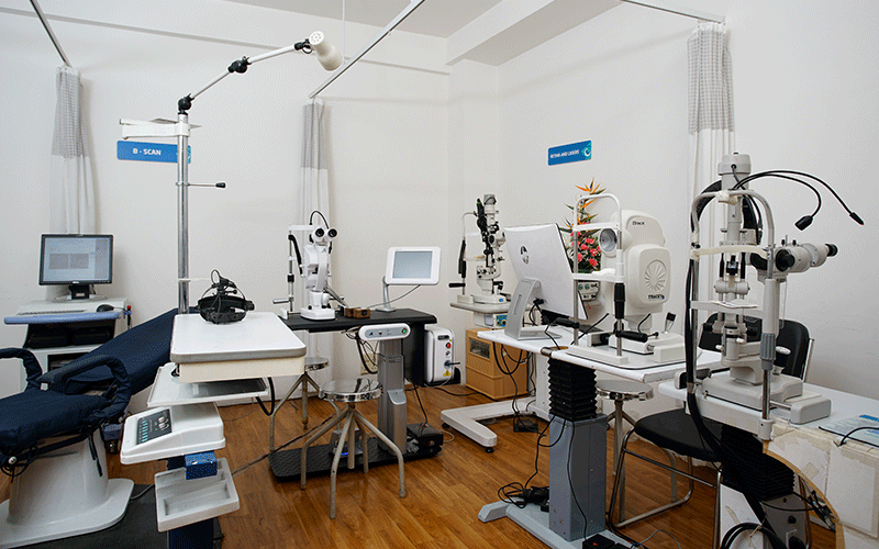 Machines for cataract detection