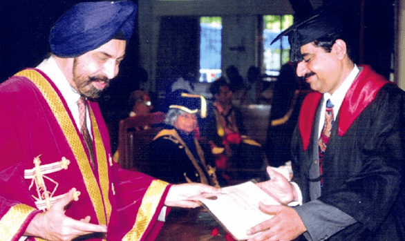 Dr Y.L. Rajashekar received the Aryabhata Award in 2005